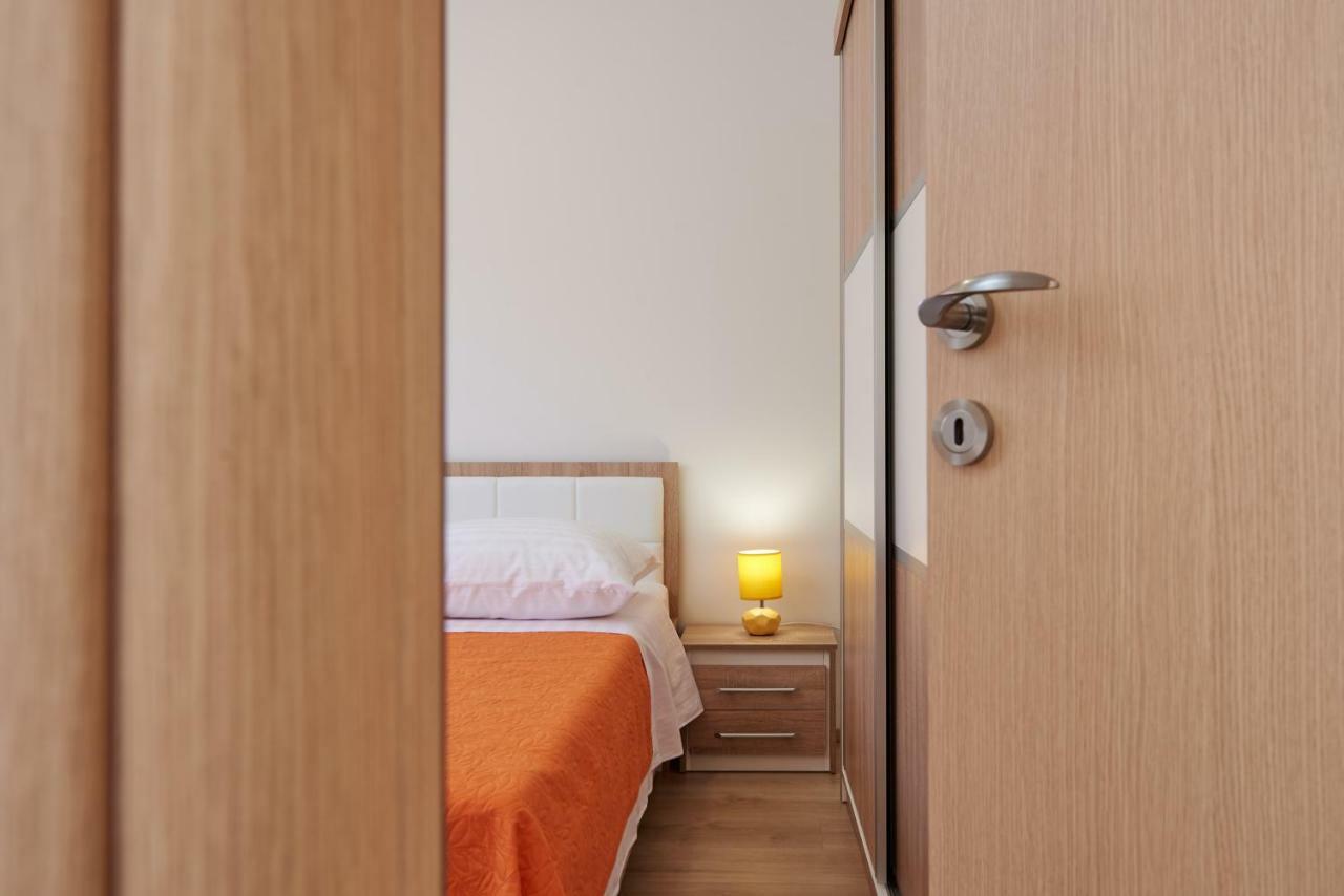 Apartman Tim Trogir Luaran gambar